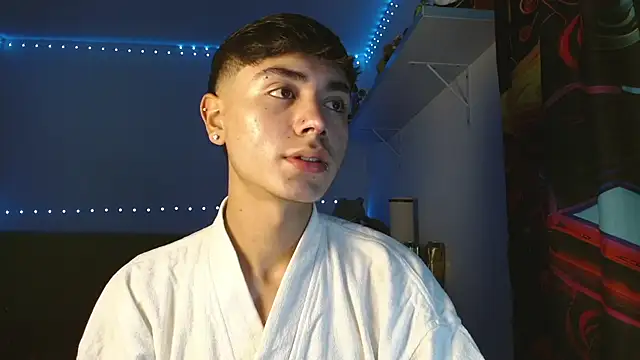 Snapshot of Im_juanda chatting on 12-06-24, 03:39 Im juanda online show from 12-06-24, 03:39