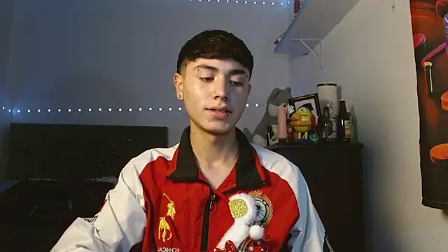 Snapshot of Im_juanda chatting on 12-13-24, 05:32 Im juanda online show from 12-13-24, 05:32