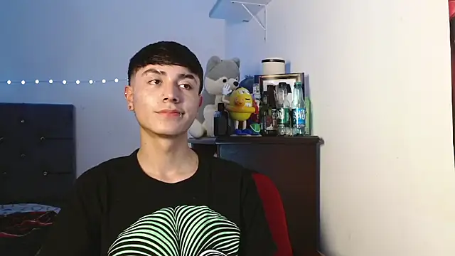 Snapshot of Im_juanda chatting on 12-22-24, 05:11 Im juanda online show from 12-22-24, 05:11