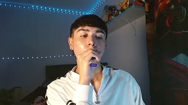 Snapshot of Im_juanda chatting on 02-01-25, 10:12 Im juanda online show from 02-01-25, 10:12