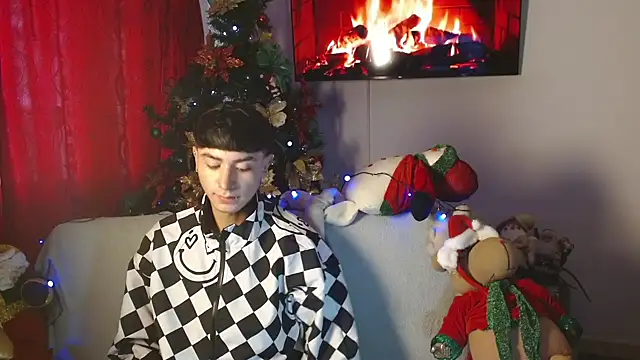 Snapshot of Im_juanda chatting on 12-24-24, 02:44 Im juanda online show from 12-24-24, 02:44