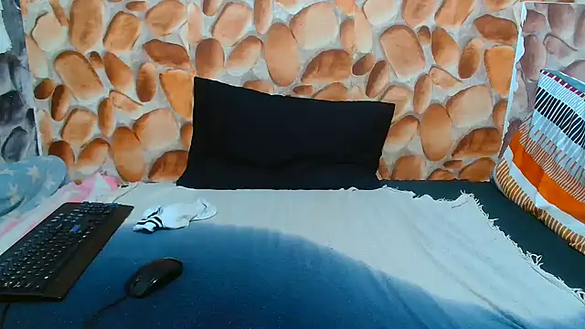 AfricanBigAssxx98 online show from 11-06-25, 09:19