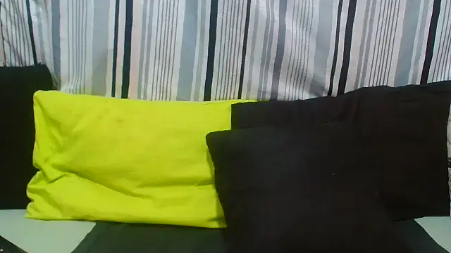 AfricanBigAssxx98 online show from 05-15-26, 06:55