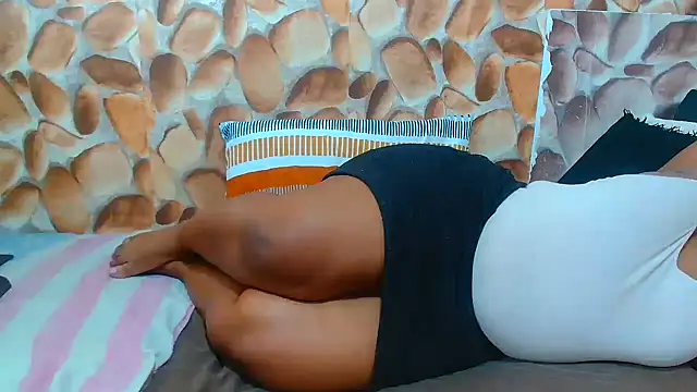 AfricanBigAssxx98 online show from 12-05-25, 09:41