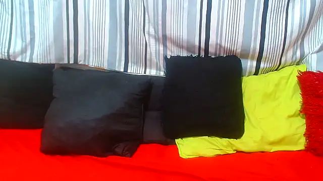 AfricanBigAssxx98 online show from 06-15-26, 10:15