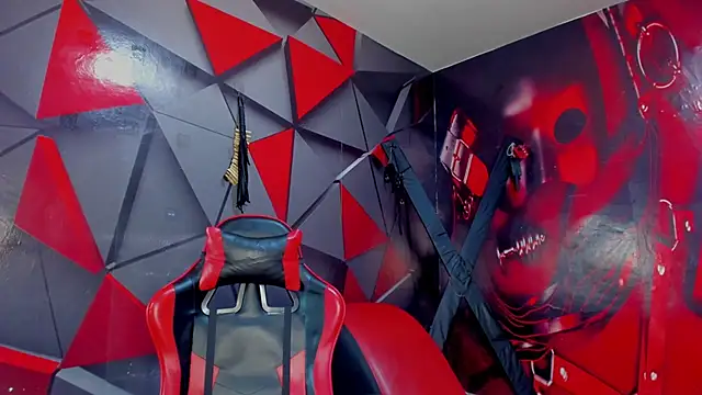 Snapshot of Hana_and_Zeta chatting on 11-29-25, 12:27 Hana and Zeta online show from 11-29-25, 12:27