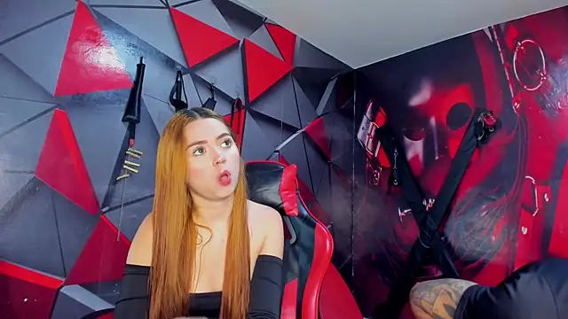 Snapshot of Hana_and_Zeta chatting on 01-09-26, 12:23 Hana and Zeta online show from 01-09-26, 12:23