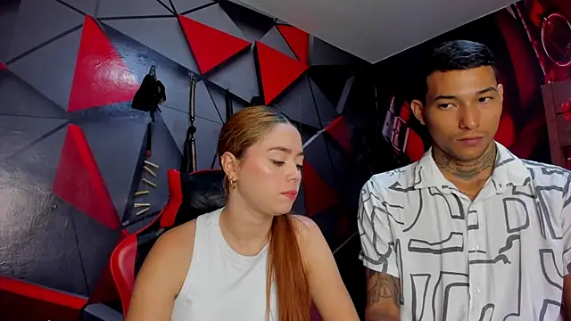 Snapshot of Hana_and_Zeta chatting on 01-12-26, 12:23 Hana and Zeta online show from 01-12-26, 12:23