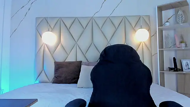 angelswets online show from 12-14-25, 01:28