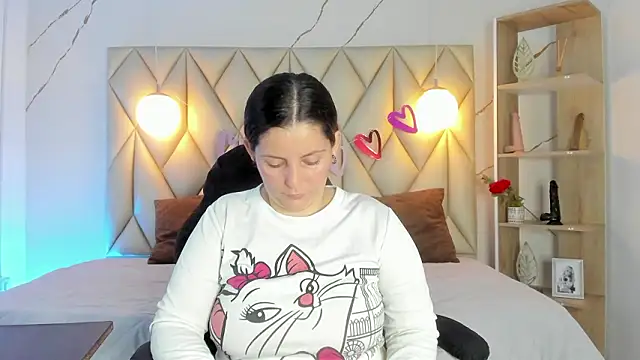 Snapshot of angelswets chatting on 02-24-26, 02:07 angelswets online show from 02-24-26, 02:07