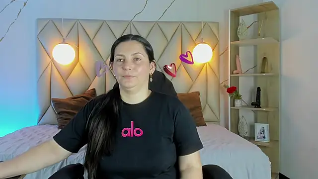 Snapshot of angelswets chatting on 02-23-26, 01:12 angelswets online show from 02-23-26, 01:12