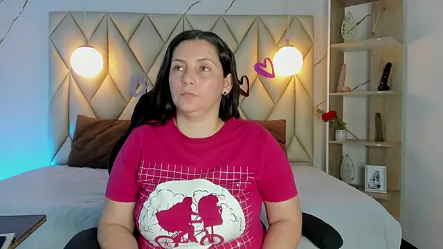 Snapshot of angelswets chatting on 02-25-26, 02:17 angelswets online show from 02-25-26, 02:17