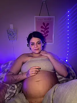 Snapshot of Sashabbay chatting on 01-18-26, 03:32 Sashabbay online show from 01-18-26, 03:32