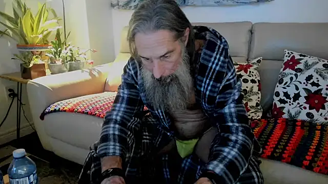 Snapshot of mindphu_k chatting on 12-05-25, 12:54 mindphu k online show from 12-05-25, 12:54