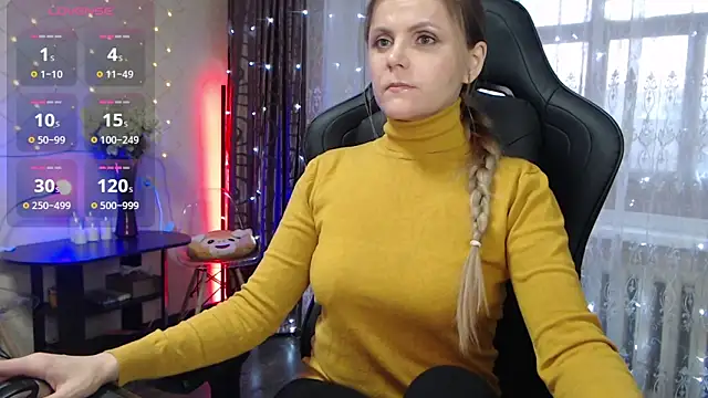 JessieOMays online show from 11-17-25, 01:53