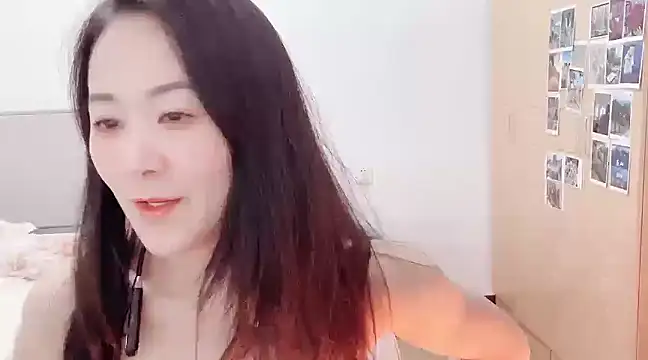 fanfan-FF online show from 02-19-25, 12:11