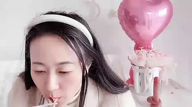 fanfan-FF online show from 03-08-25, 05:07