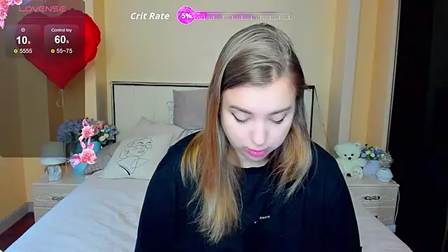 AlexissM online show from 10-06-25, 06:36