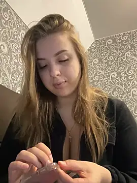 AlexissM online show from 01-12-26, 10:44