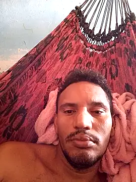 Snapshot of 68_Toni chatting on 10-26-25, 05:02 68 Toni online show from 10-26-25, 05:02