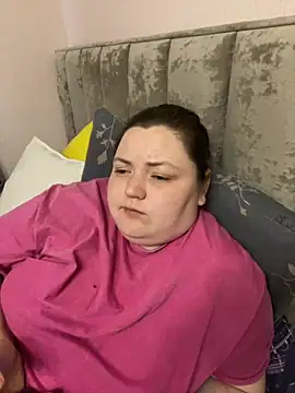 Alex m online show from 10-28-25, 04:57