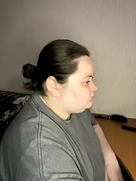 Snapshot of Alex_m chatting on 10-24-25, 06:18 Alex m online show from 10-24-25, 06:18
