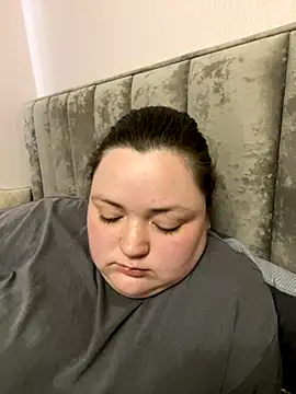 Alex m online show from 10-31-25, 10:23