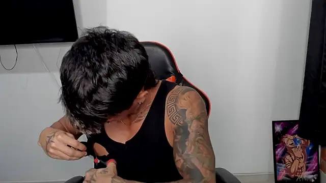 pettergrey1 online show from 10-23-25, 11:25