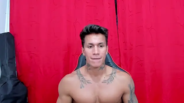 pettergrey1 online show from 01-09-25, 11:13