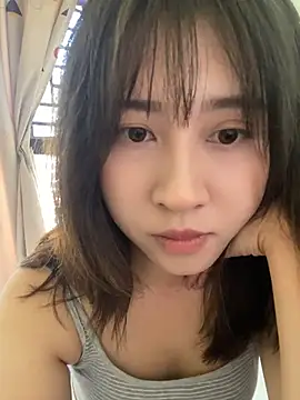 Snapshot of Liliya-77 chatting on 07-11-26, 04:13 Liliya-77 online show from 07-11-26, 04:13