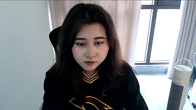 Snapshot of Liliya-77 chatting on 04-07-26, 05:31 Liliya-77 online show from 04-07-26, 05:31