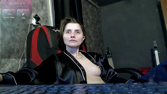 womanstrong78 online show from 03-26-26, 01:48