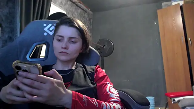 womanstrong78 online show from 05-06-26, 01:04