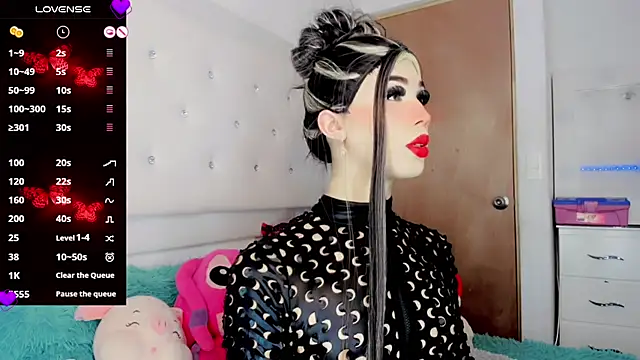 New Doll online show from 01-31-25, 07:08