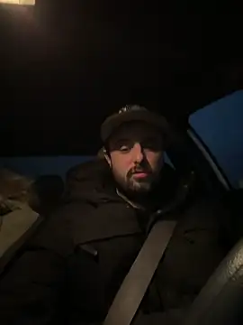 Snapshot of couplelti2 chatting on 12-29-24, 12:01 couplelti2 online show from 12-29-24, 12:01