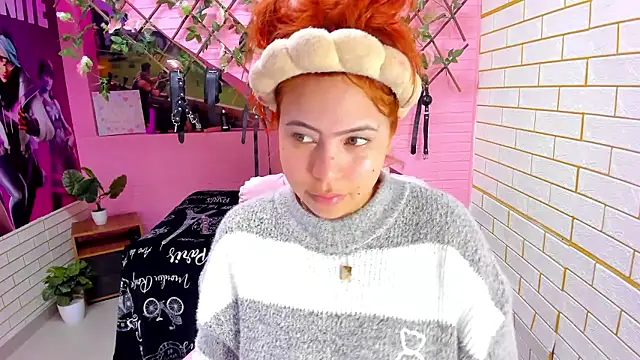 Snapshot of marcellaa303av chatting on 01-13-26, 11:08 marcellaa303av online show from 01-13-26, 11:08