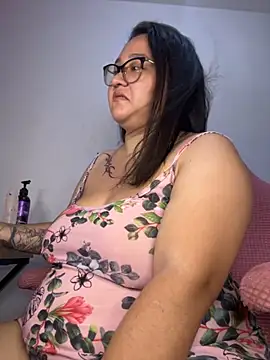 CinnamonCookiez online show from 09-25-25, 04:18