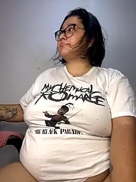 CinnamonCookiez online show from 10-21-25, 04:01