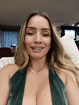 Loly Horny online show from 06-16-26, 10:43