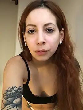 EffyScarlet online show from 09-18-25, 05:27