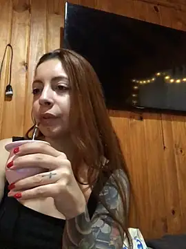 EffyScarlet online show from 10-01-25, 10:57