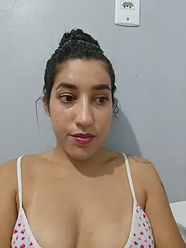 Snapshot of manueladantass1 chatting on 02-18-26, 10:06 manueladantass1 online show from 02-18-26, 10:06