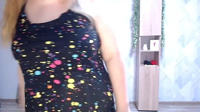 Melina Hot9 online show from 12-21-25, 05:42