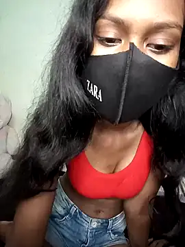 Snapshot of Angalpriya_1 chatting on 12-13-24, 01:01 Angalpriya 1 online show from 12-13-24, 01:01