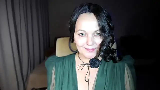 WitchBlueRose online show from 10-21-25, 05:12