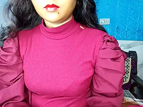 Snapshot of Muktha chatting on 09-15-25, 02:34 Muktha online show from 09-15-25, 02:34