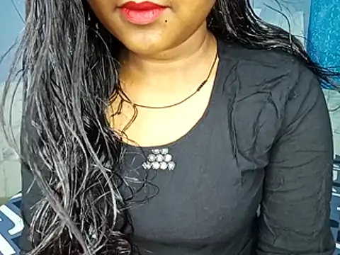 Snapshot of Muktha chatting on 07-21-26, 10:05 Muktha online show from 07-21-26, 10:05