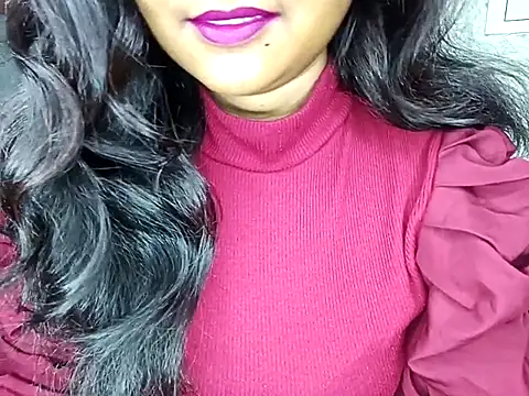 Snapshot of Muktha chatting on 09-29-25, 12:28 Muktha online show from 09-29-25, 12:28