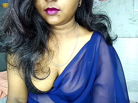 Snapshot of Muktha chatting on 10-05-25, 03:52 Muktha online show from 10-05-25, 03:52