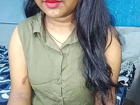 Snapshot of Muktha chatting on 07-11-26, 06:13 Muktha online show from 07-11-26, 06:13